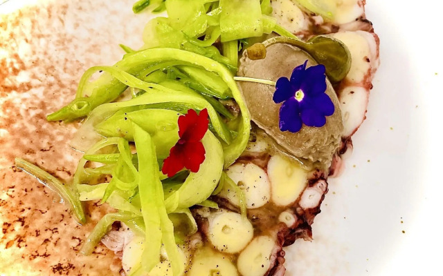 Logis Hotel Le Blason de Provence