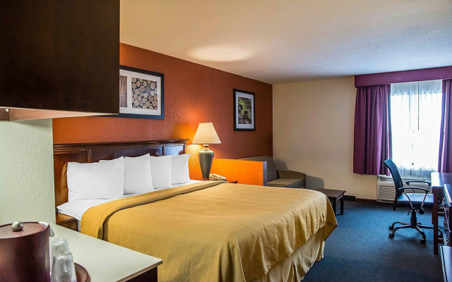 Quality inn & Suites Cincinnati I-275