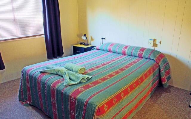 Castlereagh Lodge Motel