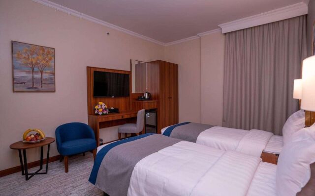 Nusk Al Hijrah Hotel