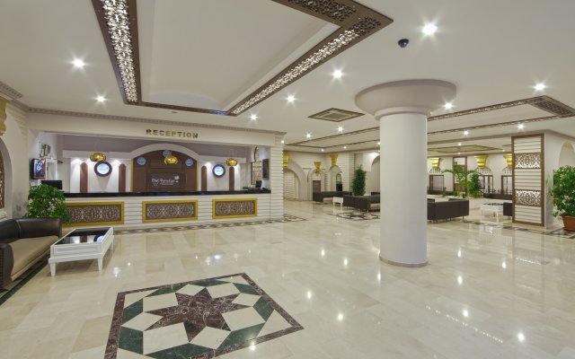 Club Paradiso Hotel