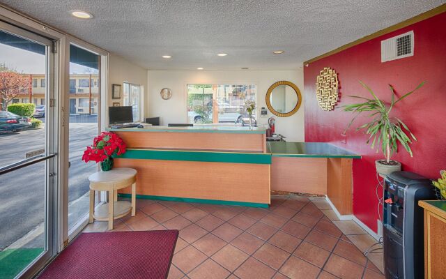 University Inn Chico
