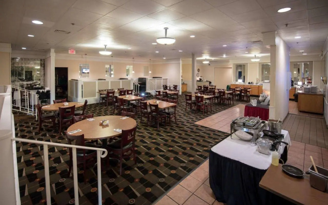 Clarion Hotel & Convention Center