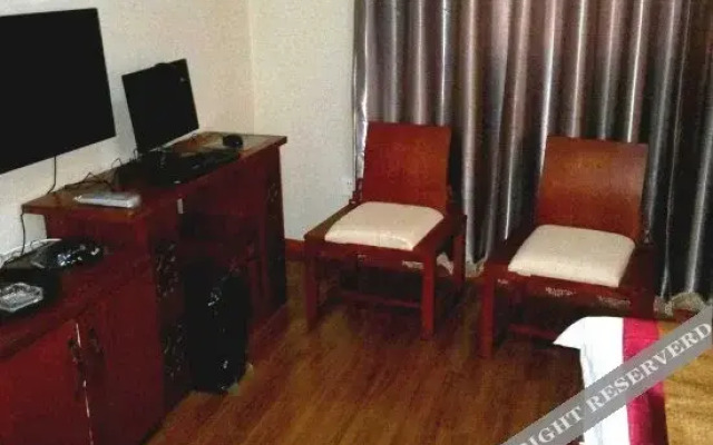 Qingshun Hotel