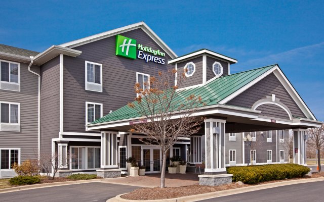 Holiday Inn Express Grand Rapids SW, an IHG Hotel