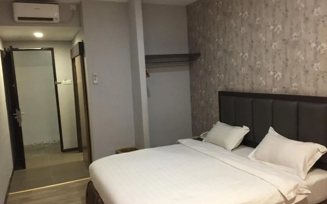 Eatern Hotel