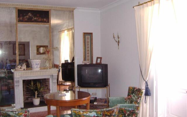 Palacio de Monfarracinos