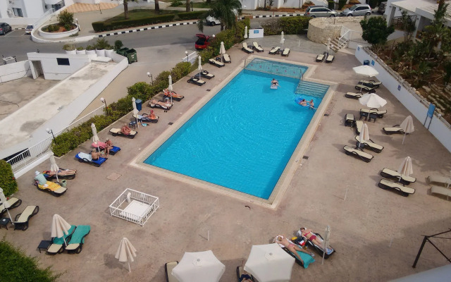 Vrissaki Hotel Apartments