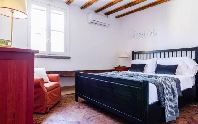 ALTIDO Cozy Apt for 4 close to Basilica di Sant'Ambrogio