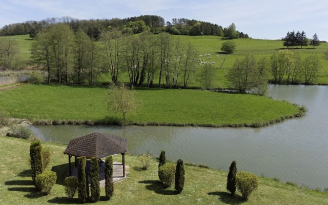 Appart'hotel La Mézelle