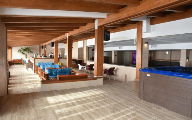 Milmari Apartment 43 Premier Pollo