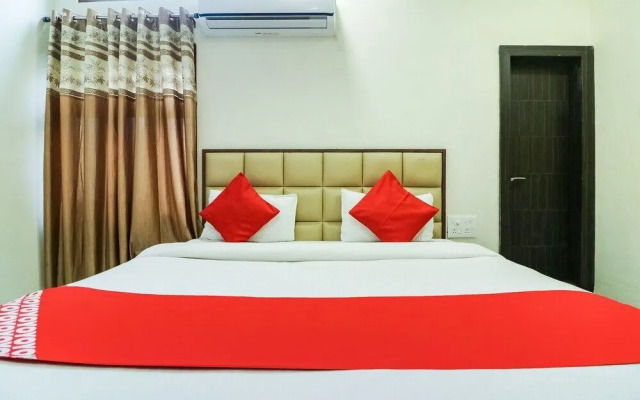 Hotel Adarsh by OYO Rooms