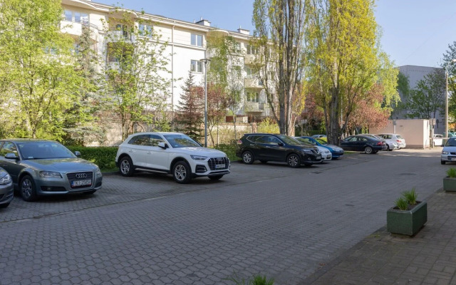 Warsaw Ursynow Studio by Renters