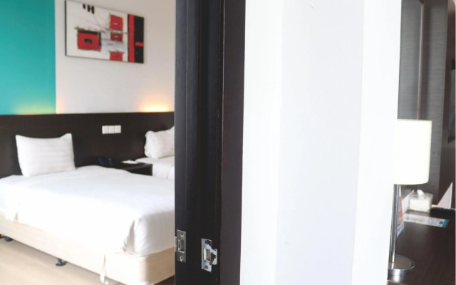 King's Hotel Nagoya Batam – Guest Rooms – Batam