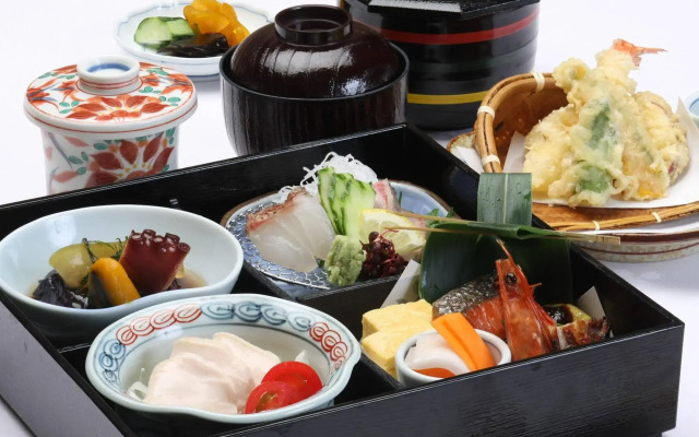 Kobe PortTower Hotel