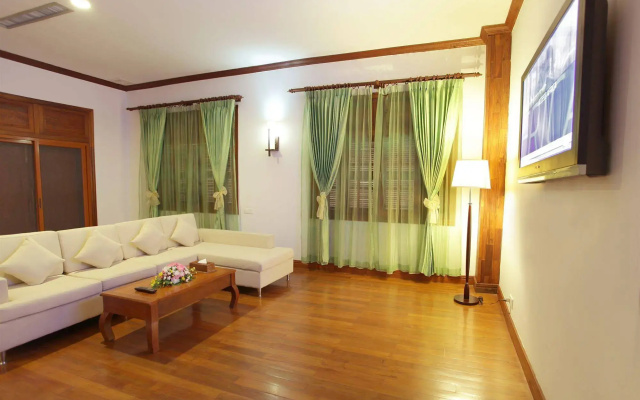 Sokhalay Angkor Villa Resort