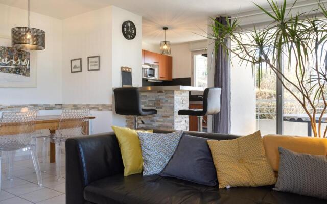 Le Clos Bellevue Appartement T3 parking + piscine