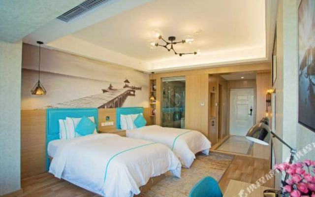 West Port Hotel