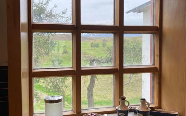 Helluland Guesthouse
