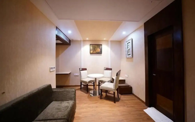 Square Inn