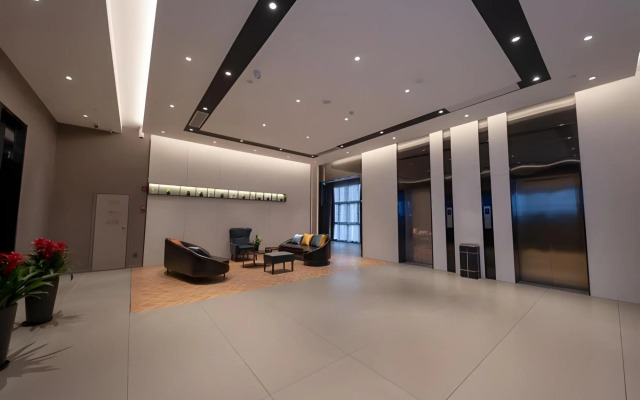 Homeinn Selected Hotel (Nanjing Railway Station Yuqiao Commercial Plaza)