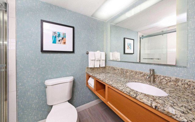 DoubleTree by Hilton Virginia Beach