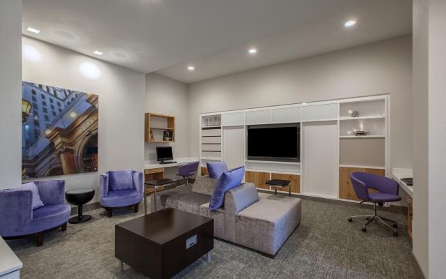 Holiday Inn Cleveland Clinic by IHG