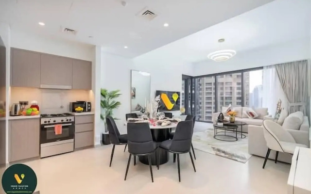 Vogue Downtown - Act 1 Act 2