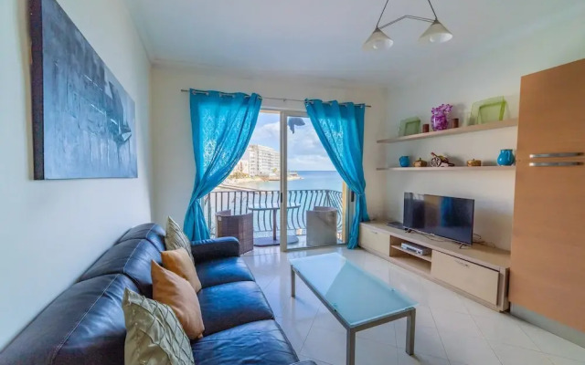 Superb Views of Spinola Bay in Heart of St.julians