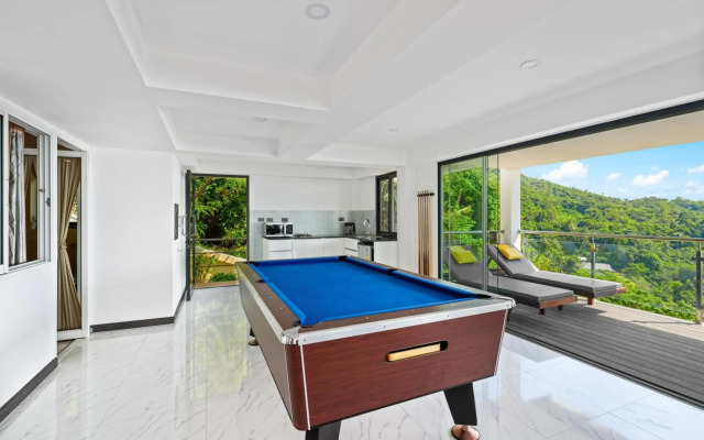 Tropical Villa