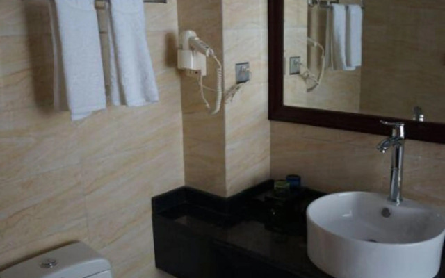 Hongyan Business Hotel