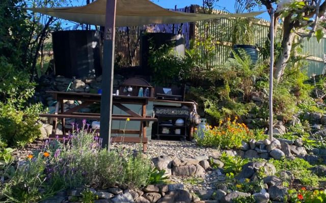 Omarama Oasis - Permaculture Glamping