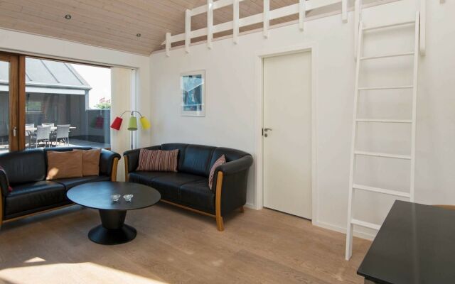 Comfortable Holiday Home in Rømø Near Beach