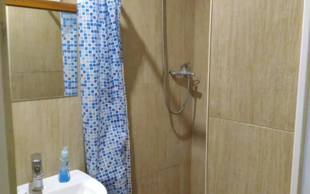 1 комн квартира, свой двор