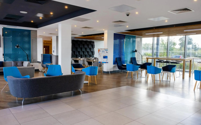 Holiday Inn Express Manchester - Trafford City by IHG