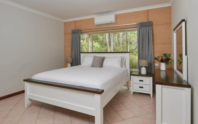 Eight Willows Retreat