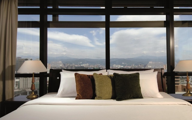 Grand Service Apt At Times Square – Guest Rooms – Kuala Lumpur
