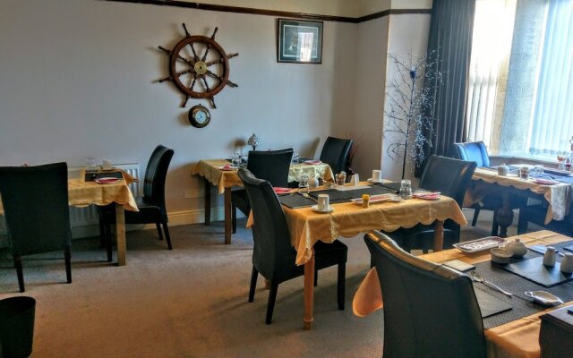 Holyhead Lodge