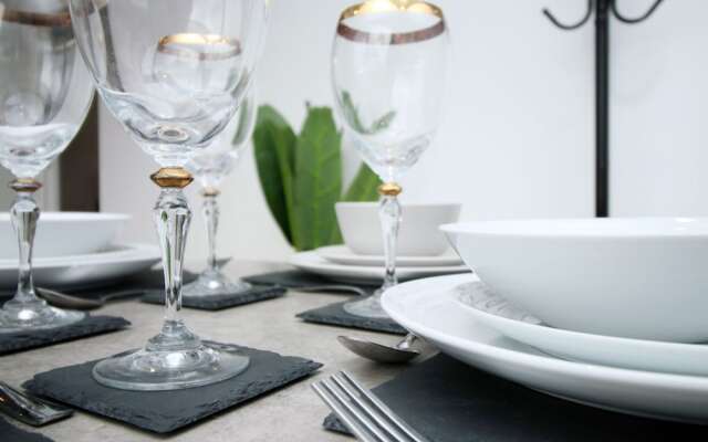 Stay In Cardiff Crichton House
