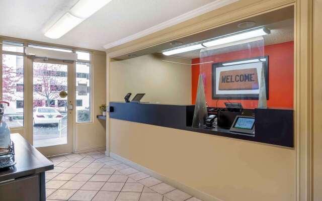 Extended Stay America Suites Seattle Bellevue Factoria