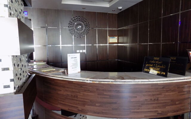 Al Yamama Palace Apartment