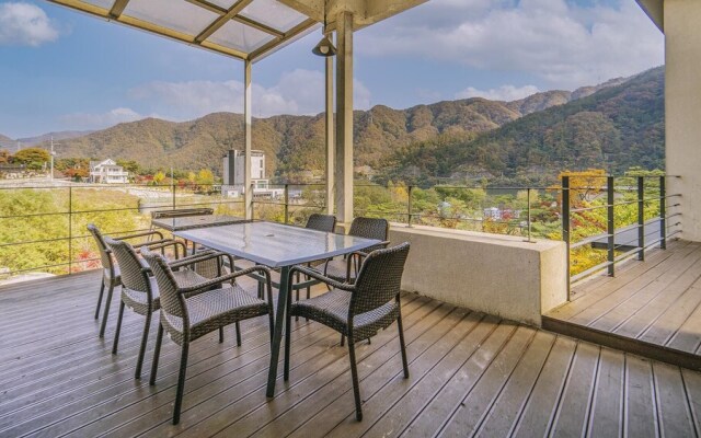 Gapyeong Ethrenresort Pension