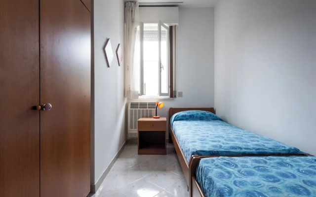 Luminous Apartment With Garden