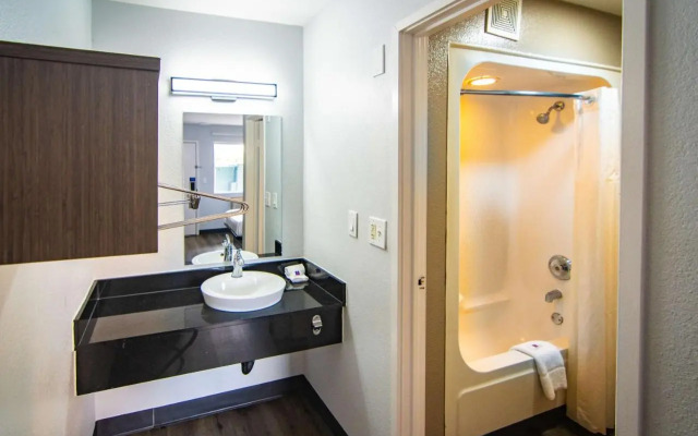 Motel 6 Kissimee Main Gate East 464