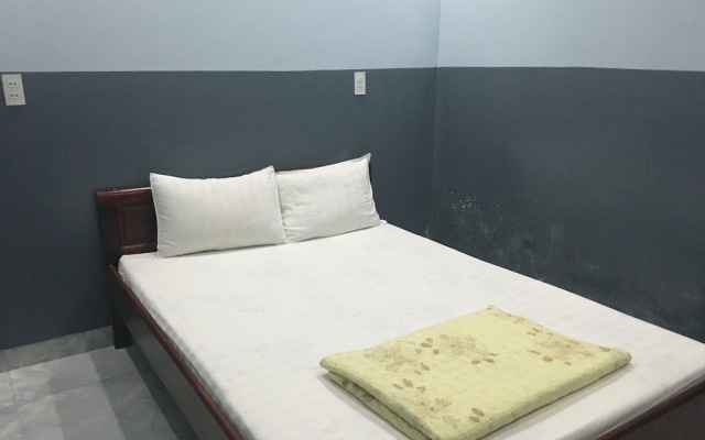Ngoc Son by OYO Rooms