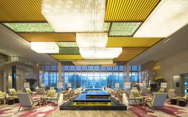 Sheraton Langfang Chaobai River Hotel