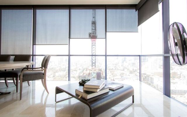 Miyana Amazing CityView Suite  by LiveMexicoCity