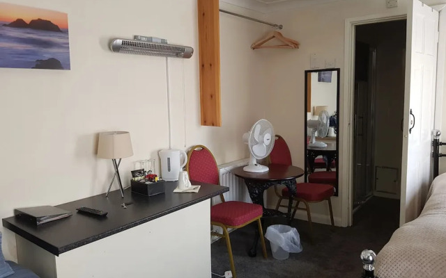 The Rolle Quay Inn