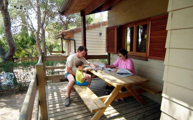 Camping Vilanova Park (SunLodge)