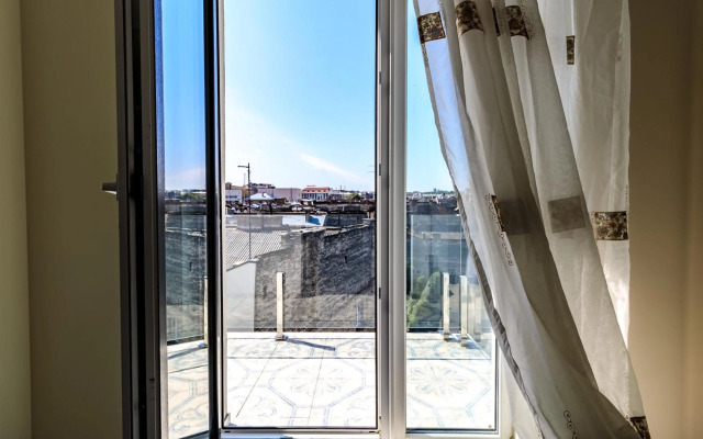 InshiApartments on Hazova str 4